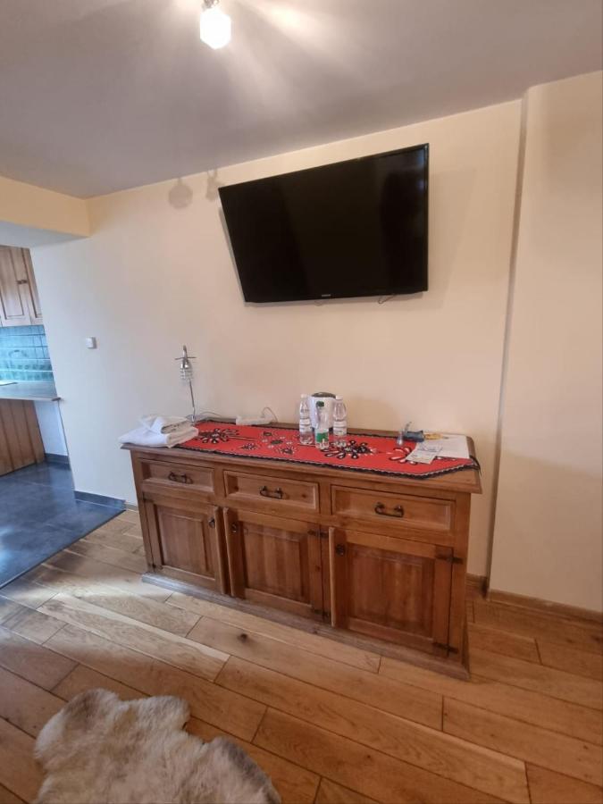 Quadruple Room with Mountain View