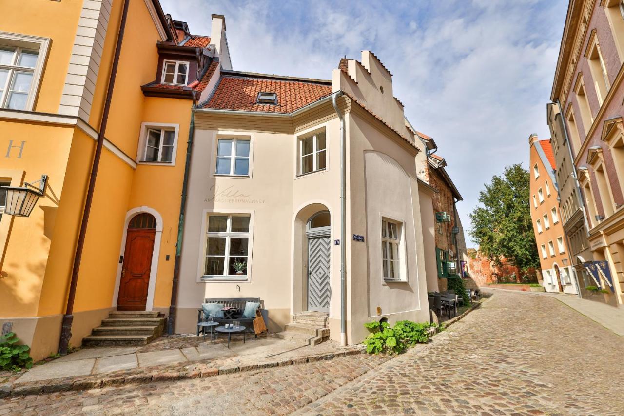 B&B Stralsund - Villa am Mägdebrunnen - Bed and Breakfast Stralsund