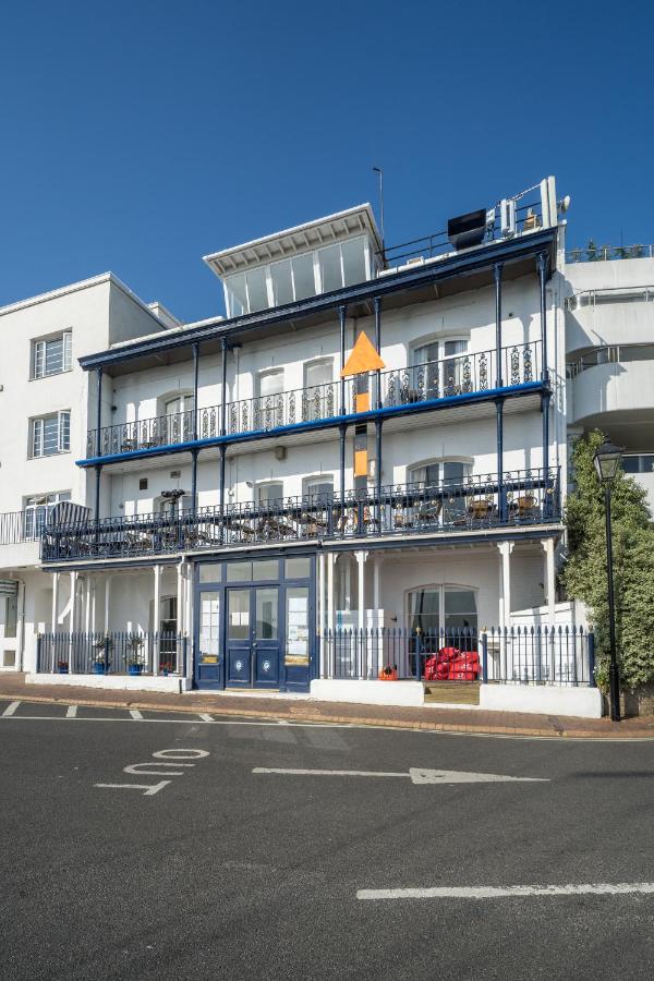 B&B West Cowes - Royal London Yacht Club - Bed and Breakfast West Cowes