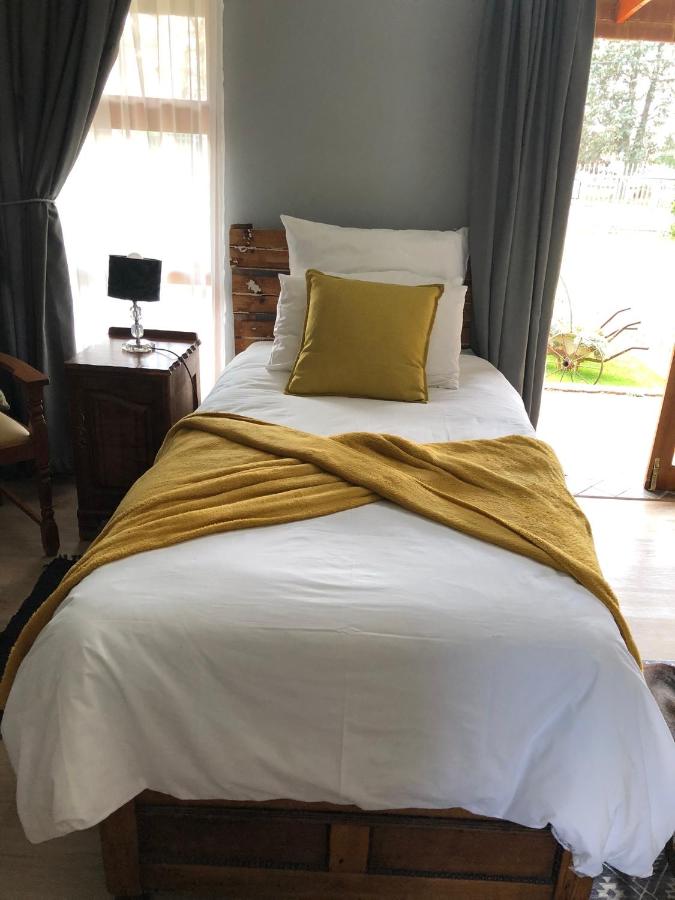 Driepersoonskamer met Badkamer