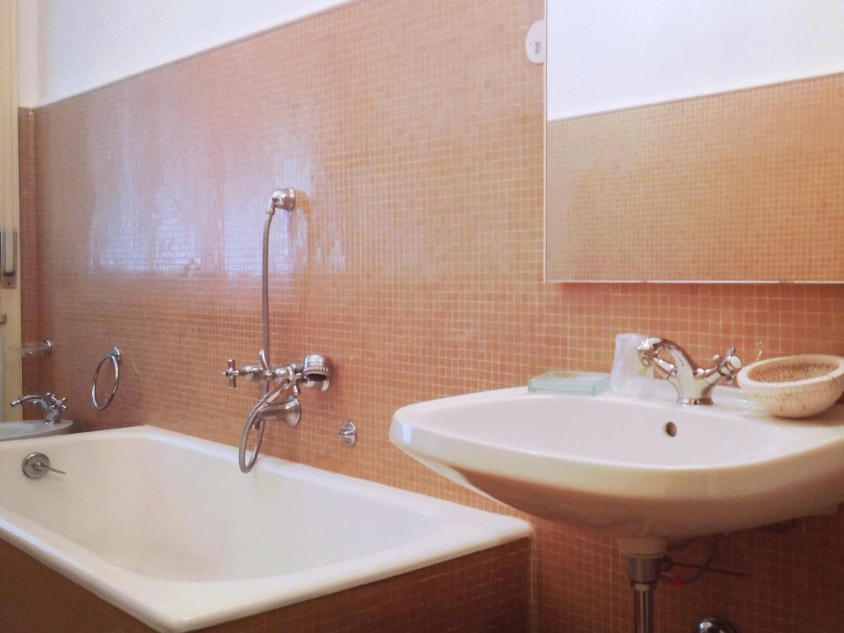 Double or Twin Room with Private External Bathroom