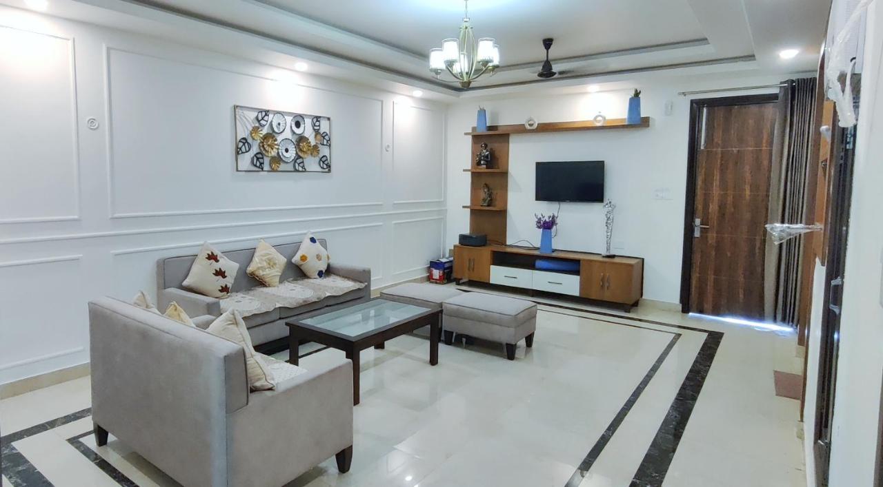 B&B Rishīkesh - Luxuries 2bhk apartments in Rishikesh - Bed and Breakfast Rishīkesh