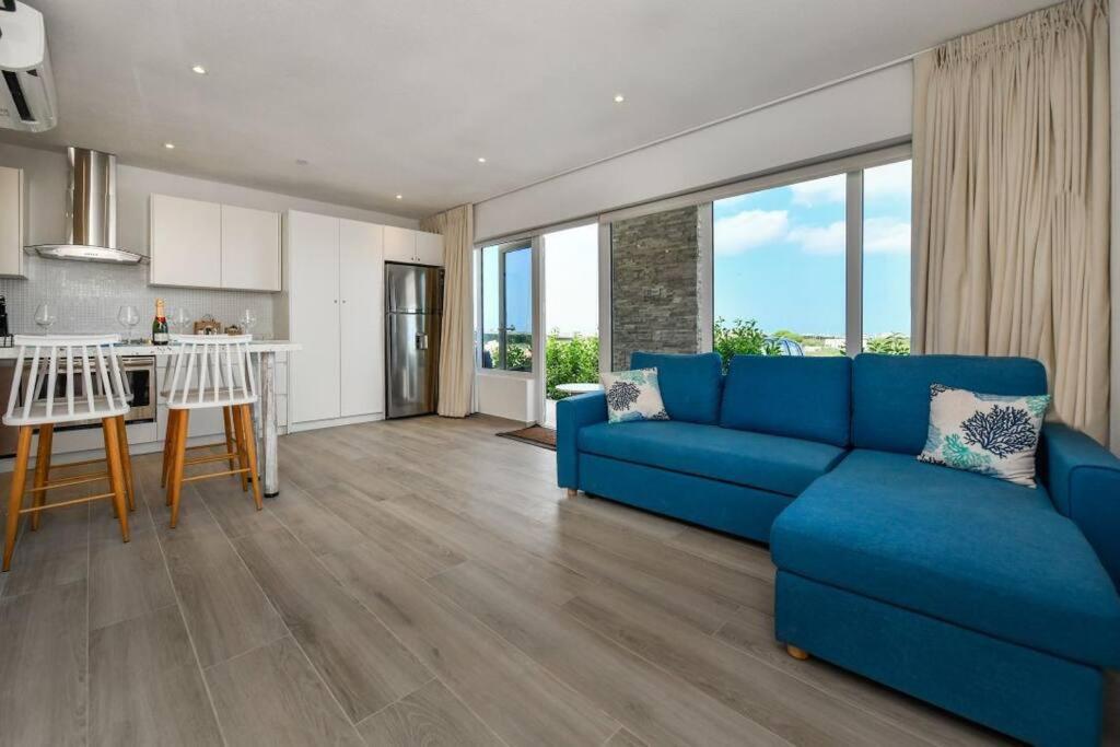 B&B Oranjestad - Commandeurs Apartments unit 4D - Bed and Breakfast Oranjestad
