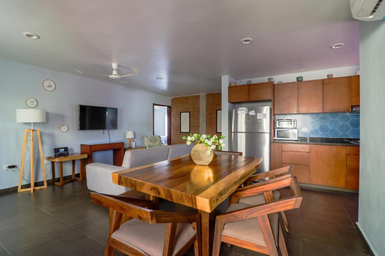 Edificio Maria - 3 Departamentos y 1 Habitación - B&B Mazatlán