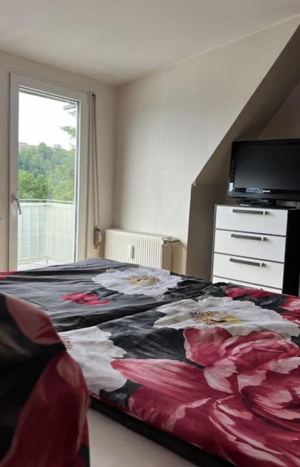 Apartment mit Balkon
