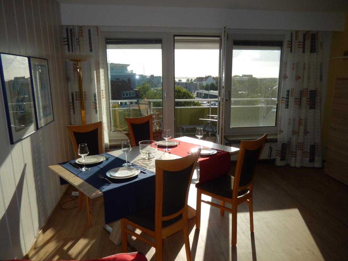 B&B Bremerhaven - Ferienwohnung AMBIENTE - Bed and Breakfast Bremerhaven