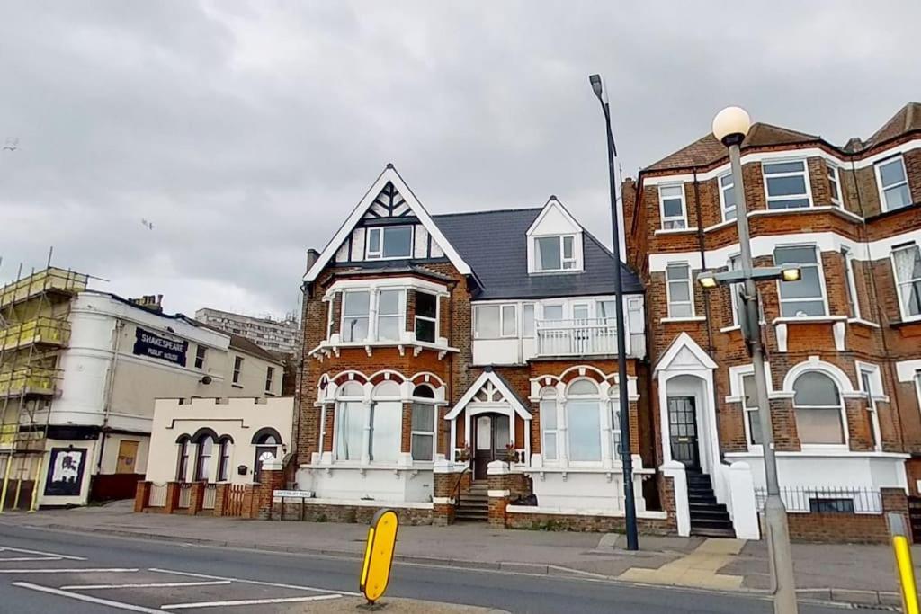 2 Sea View Margate - B&B