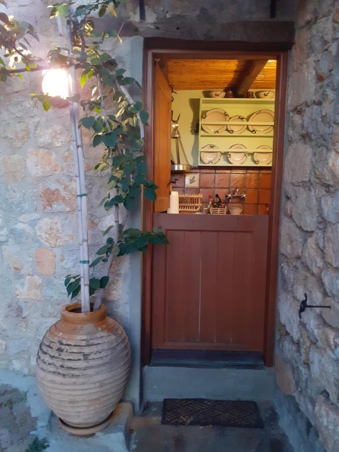 B&B Nea Epidavros - Παραδοσιακή Κατοικία - Bed and Breakfast Nea Epidavros