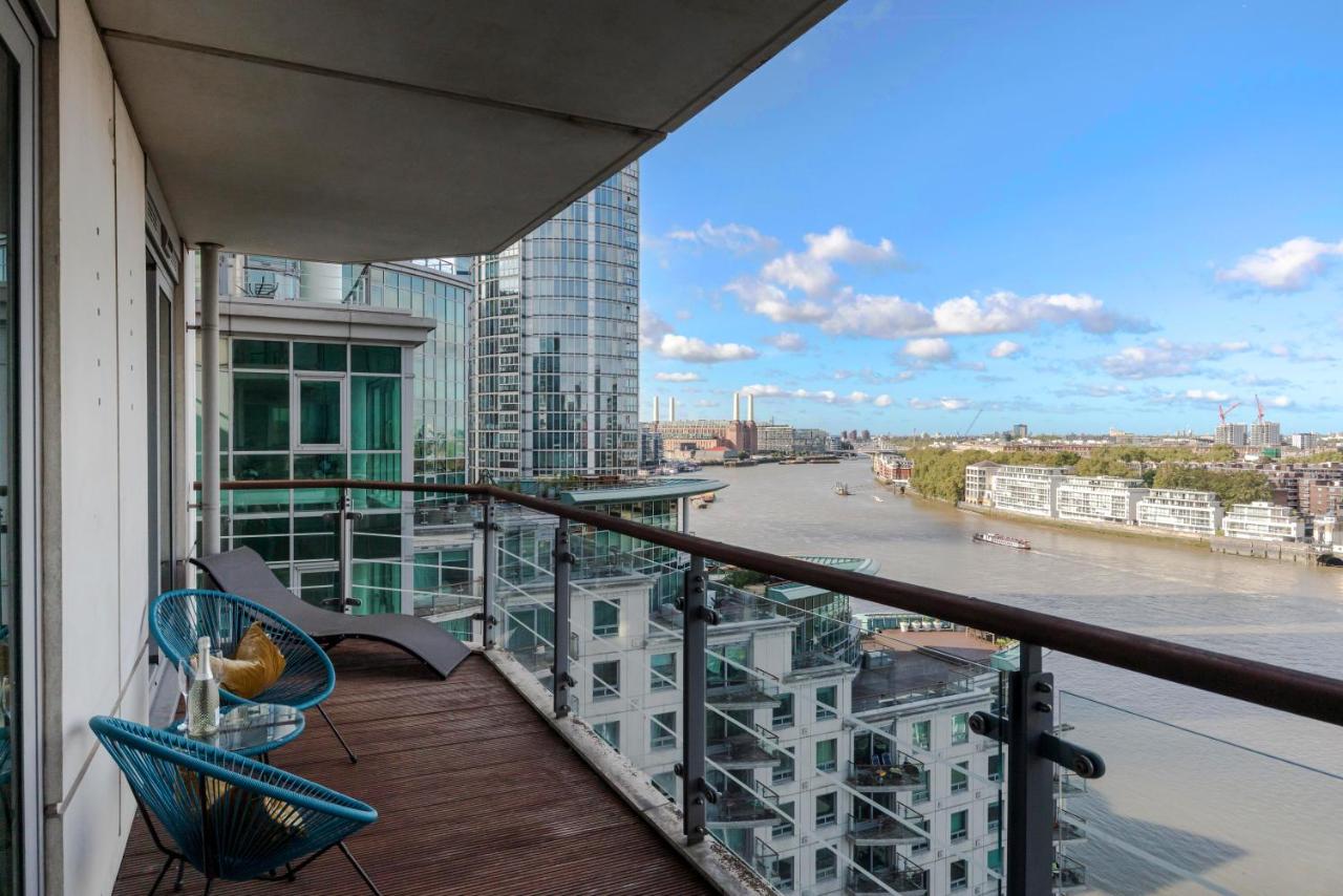 BEST THAMES VIEW in TOWN! LARGE LUXXE NOMAD DESIGN FAMILY HOME - B&B