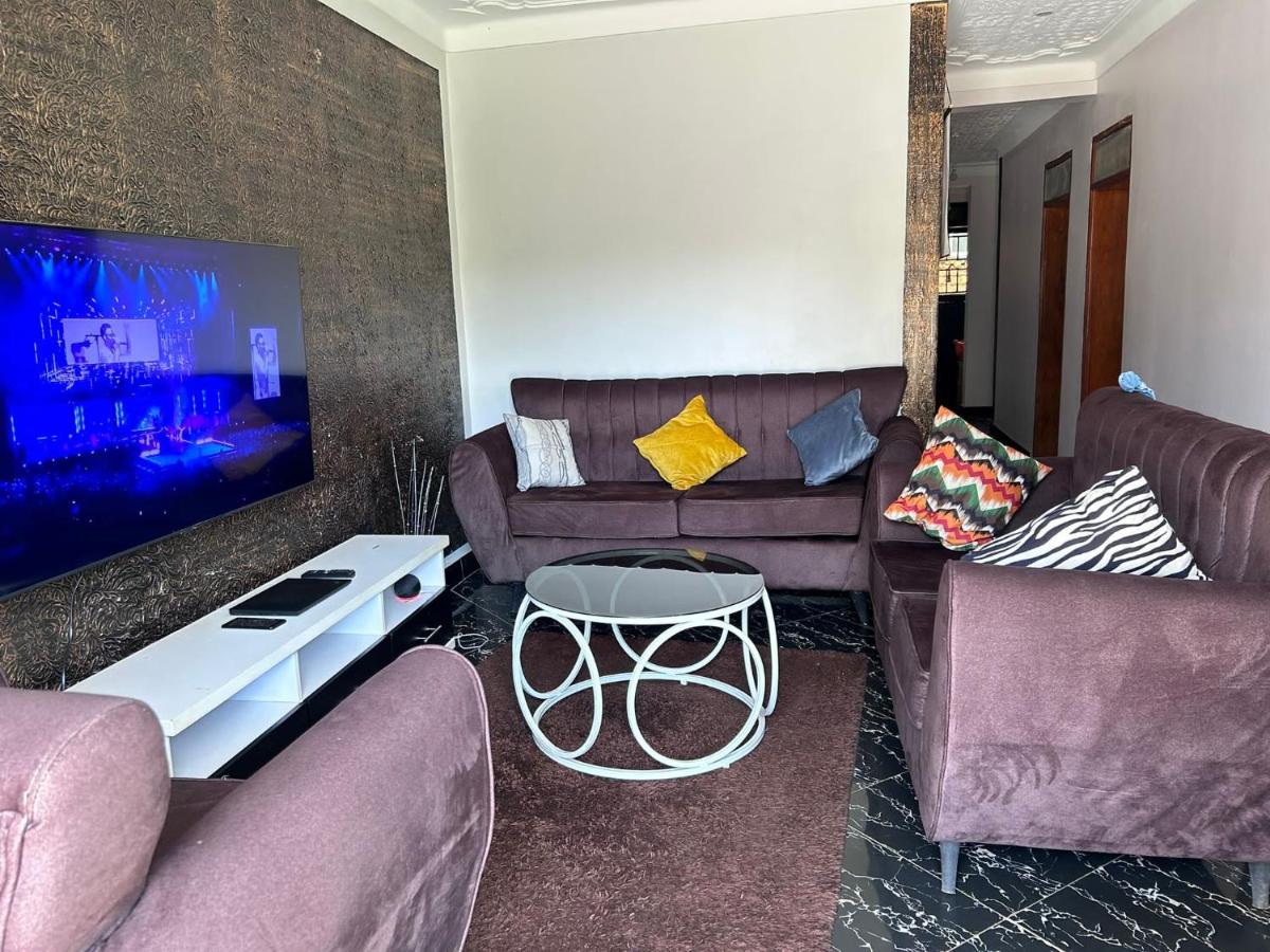 Safari Lake view apartments, Muyenga - Chambres d’hôtes Kampala