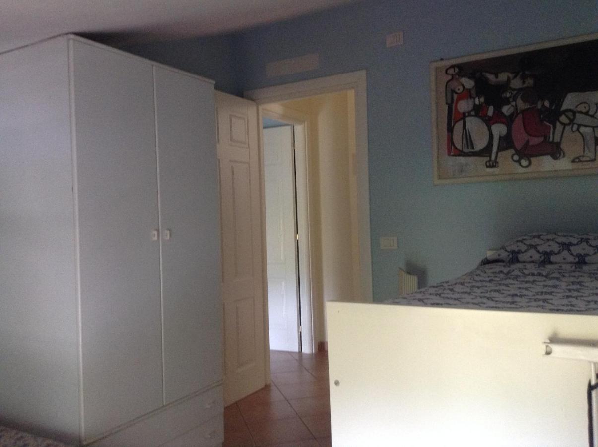 Standard Single Room with Shared Bathroom