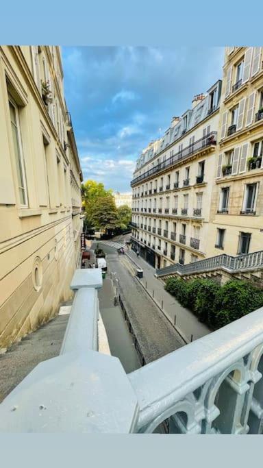 Superbe loft Pigalle / Opéra - B&B