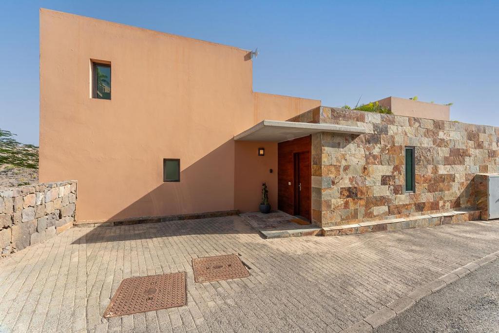 Villa mit Pool Los Lagos 16 - B&B Salobre