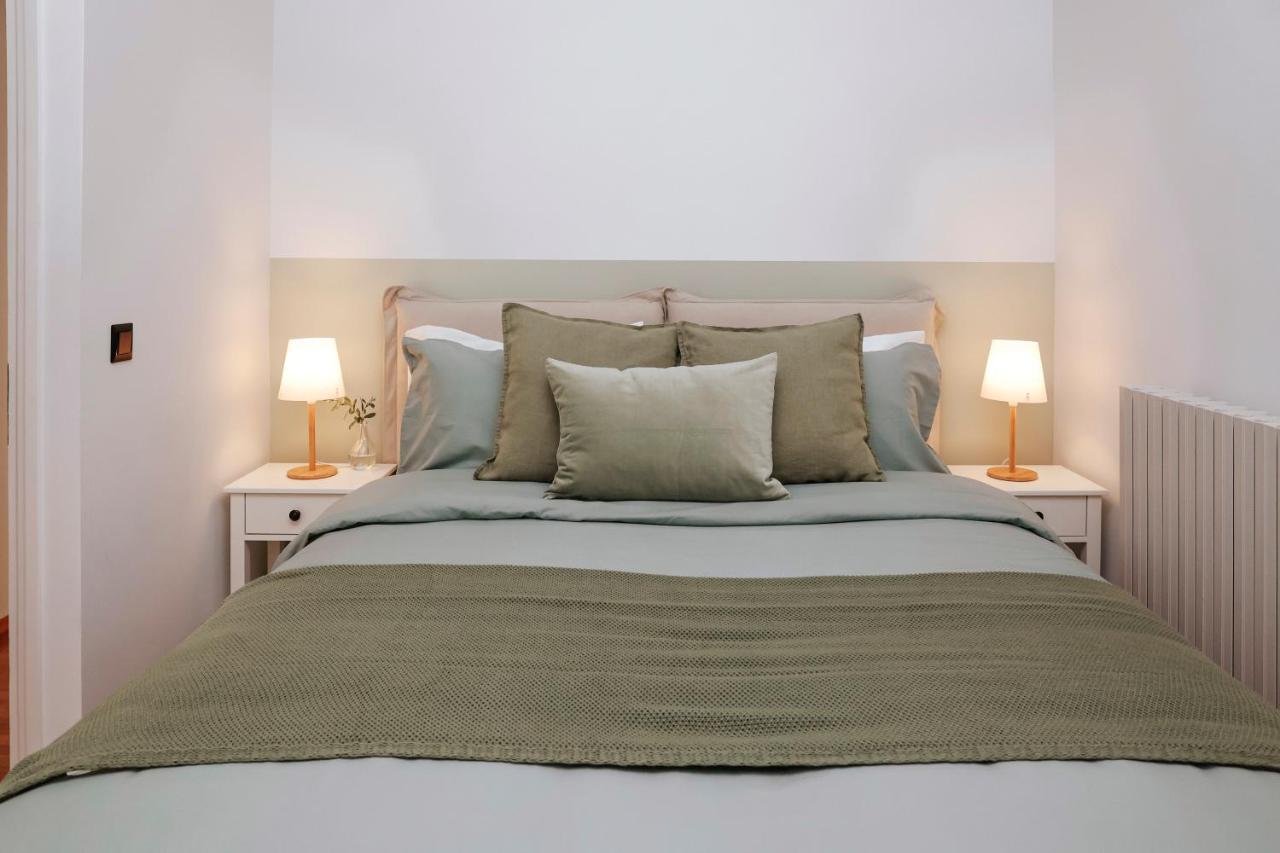 MINT - Modern apartment in the heart of Chalandri - Chambres d'hôtes Athènes