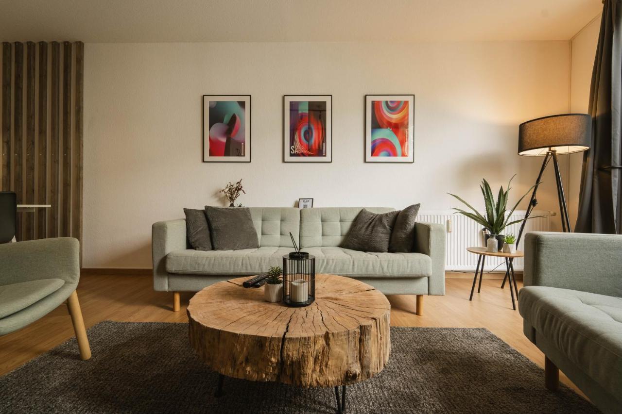 B&B Magdebourg - RAUM921 - Stilvolles Apartment - WLAN, Tiefgarage, Küche, Netflix - Bed and Breakfast Magdebourg