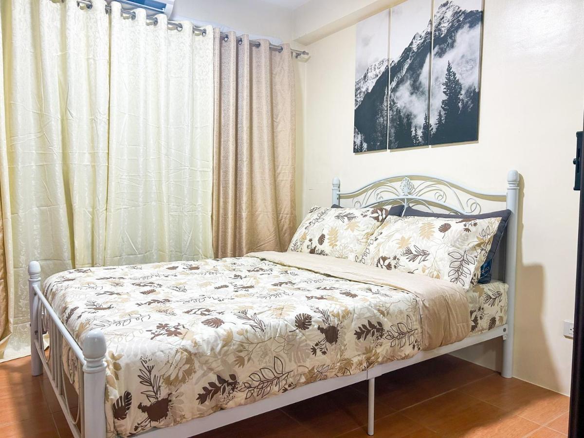 B&B Cagayan de Oro - Affordable One Bedroom Condo in One Oasis 1726 - Bed and Breakfast Cagayan de Oro
