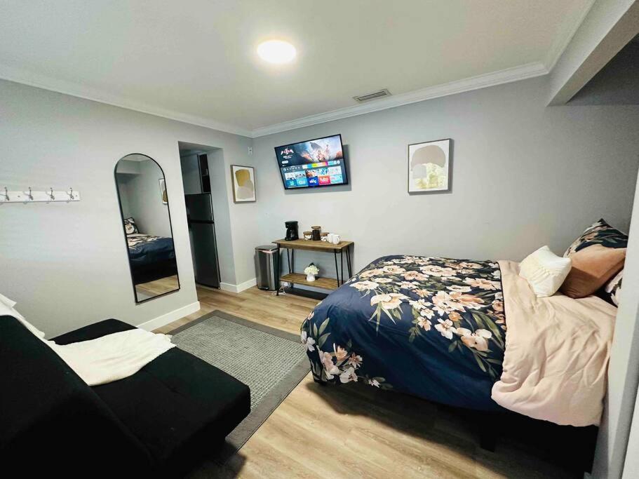 Coral Gables Miami Studio near Airport and Beaches - Ferienwohnung