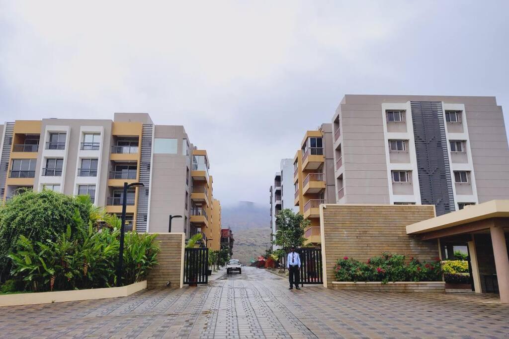 Cozy Studio near Bhavali Dam - B&B