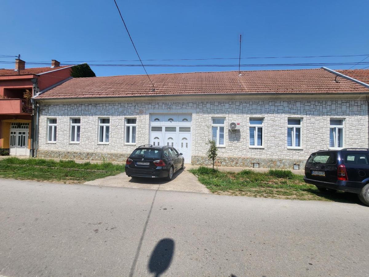 Gold - B&B