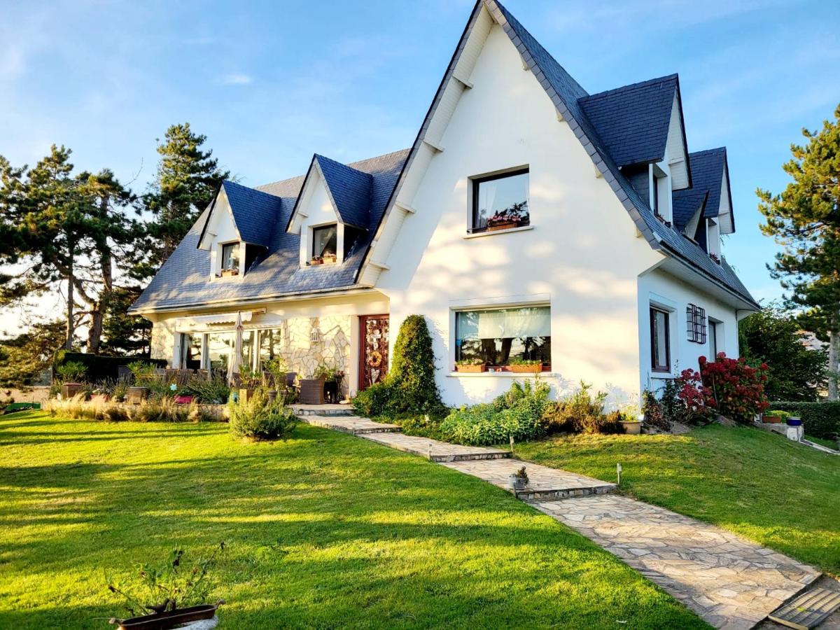 Chambres d'Hôtes "Les Pins" - B&B