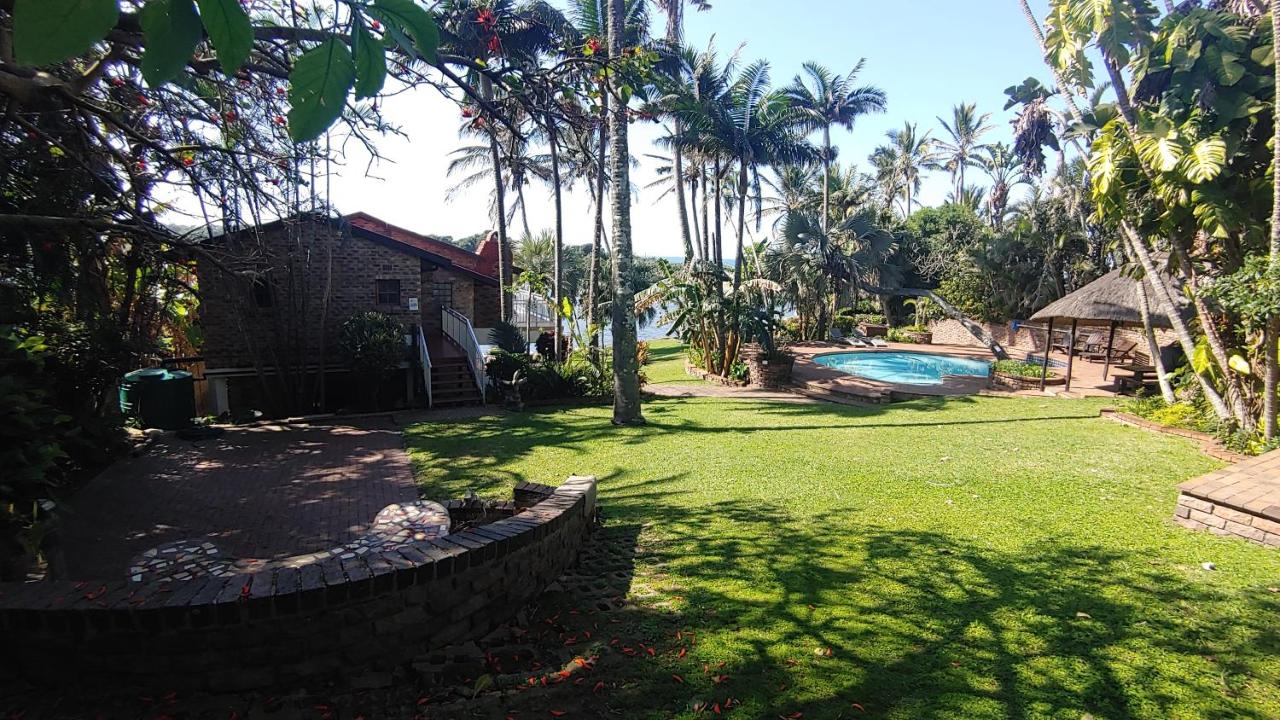 THE BOAT HOUSE, 53 Nkwazi Drive - Chambres d’hôtes