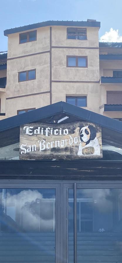 APARTMENT SAN BERNARDO Zona Alta with free garage parking and free WIFI - Chambres d'hôtes Sierra Nevada