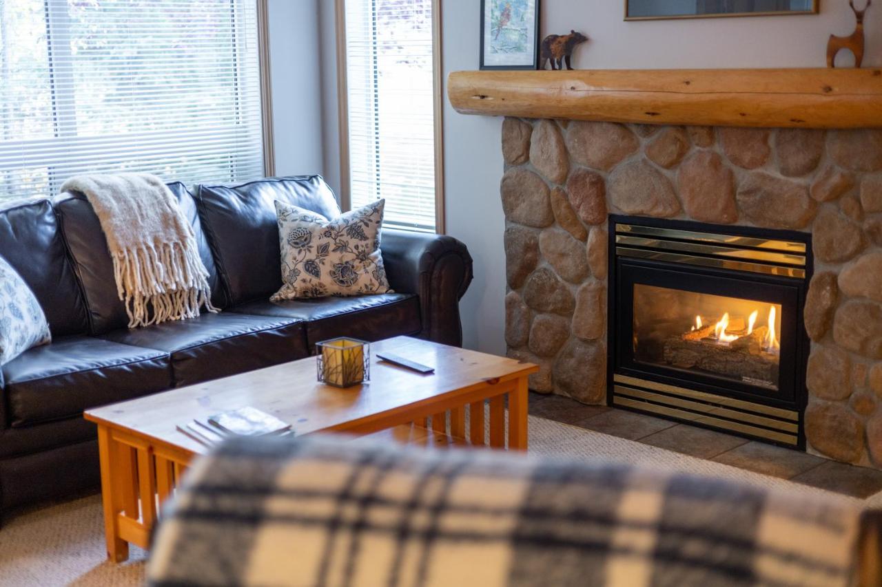 Stone Creek Chalets by Fernie Central Reservations - B&B
