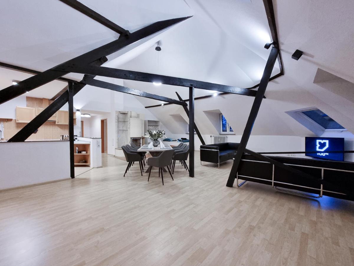 Alpha Apartments - Ferienwohnung Krefeld