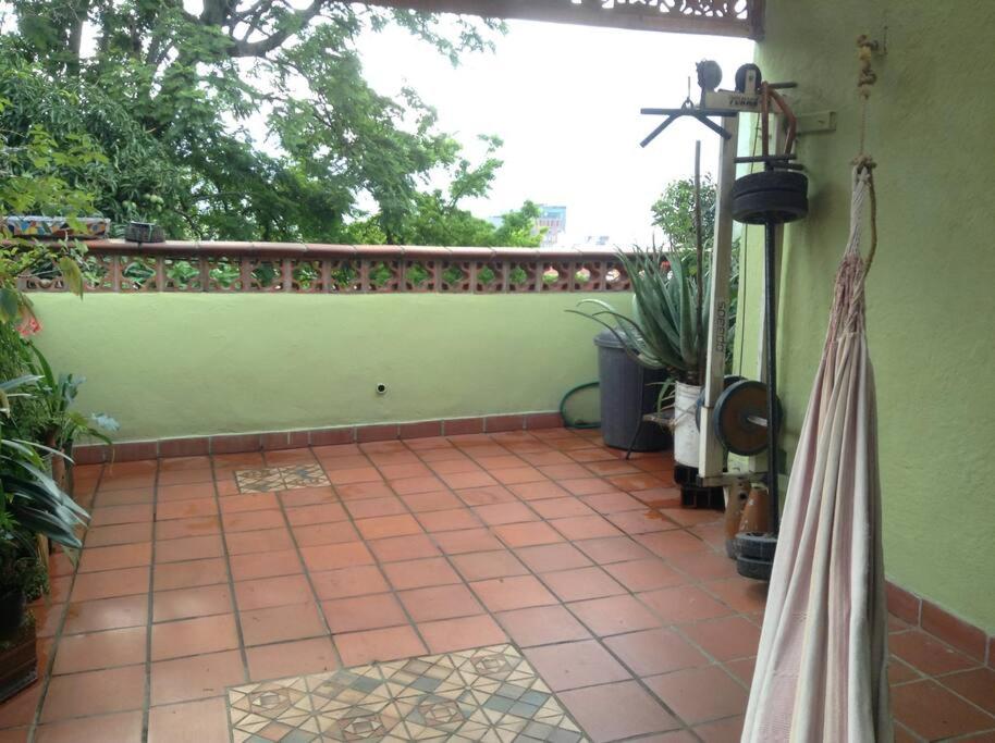 Apartamento-Galería de arte Cielo y Tierra - Chambres d’hôtes Medellín