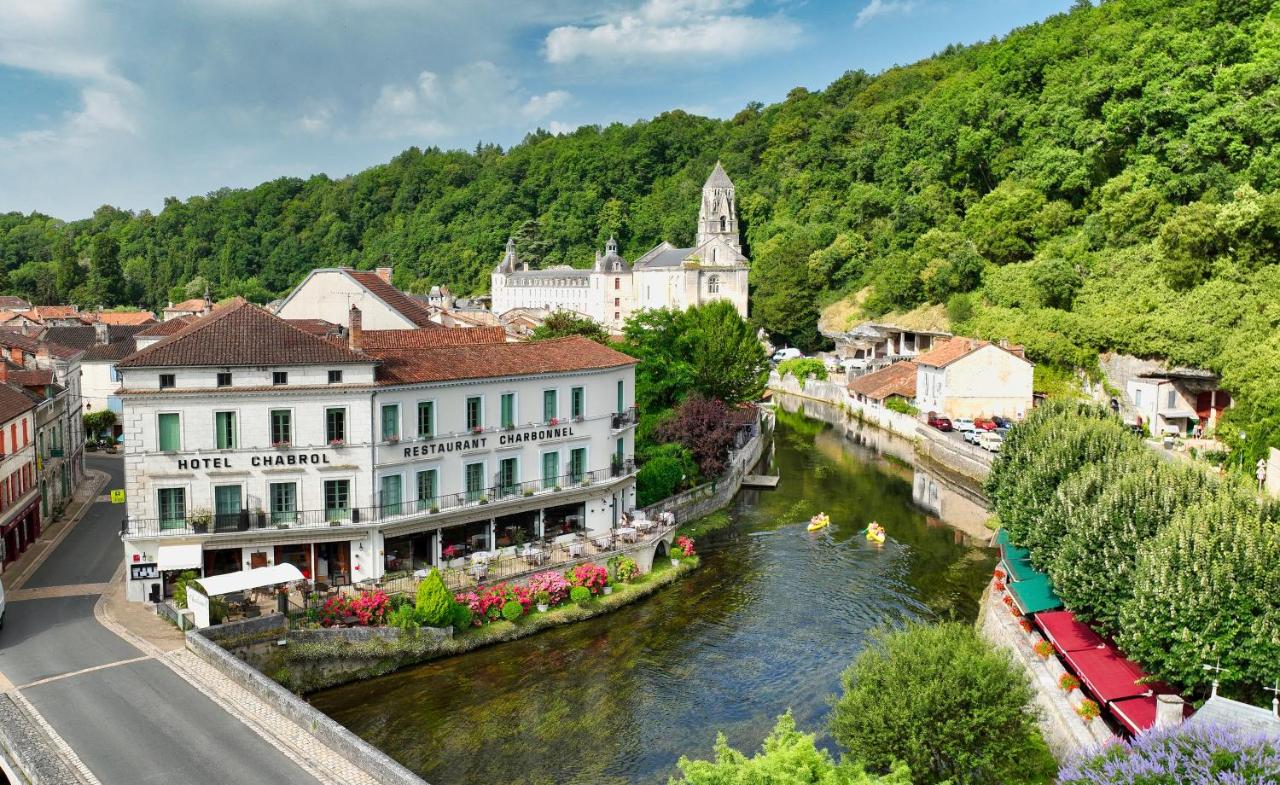 B&B Brantôme - Hotel Restaurant Charbonnel - Bed and Breakfast Brantôme