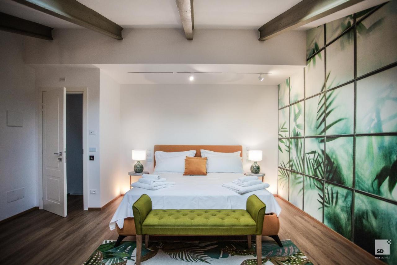 Deluxe Zimmer mit Kingsize-Bett