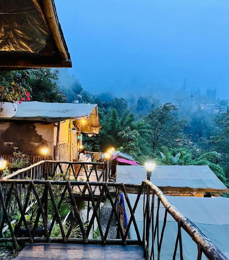 B&B Darjeeling - Deoja Forest Stay - Bed and Breakfast Darjeeling