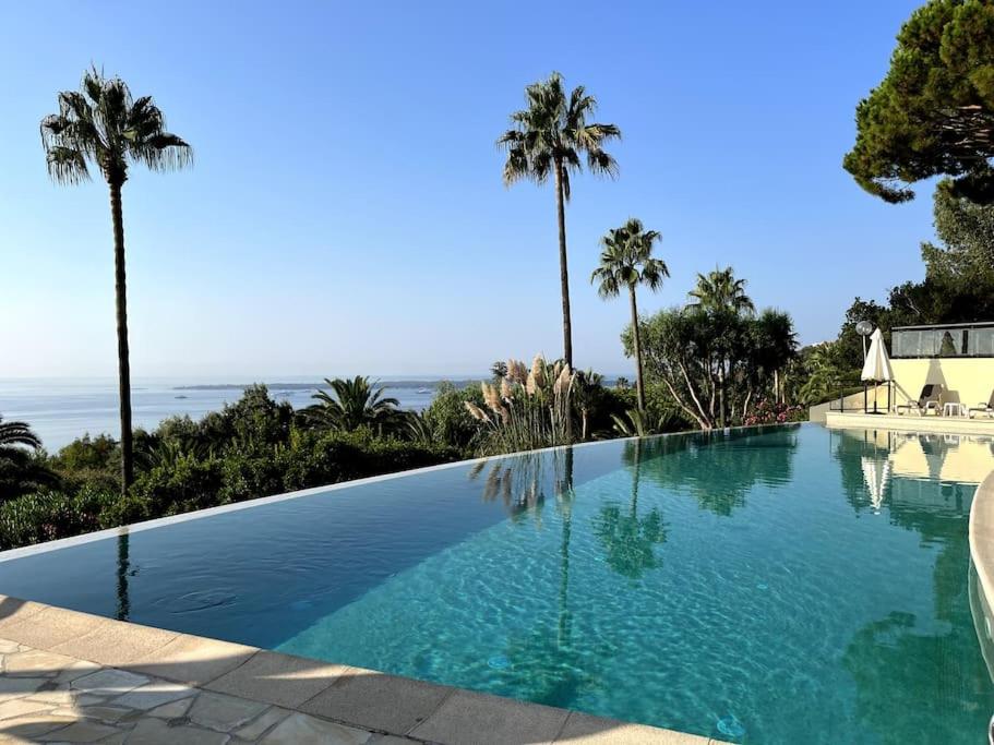 Super Cannes appartement 40m2, piscines tennis - Chambres d’hôtes Vallauris