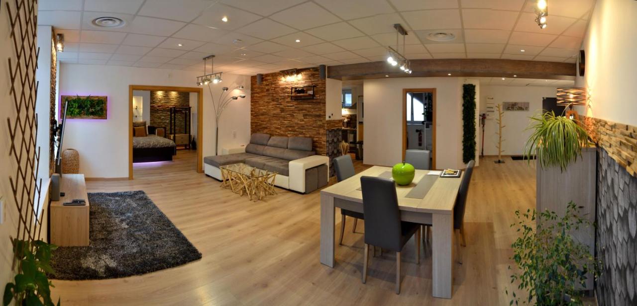 B&B Épinal - Spacieux loft de 105 m² en hyper centre d'Epinal - Bed and Breakfast Épinal