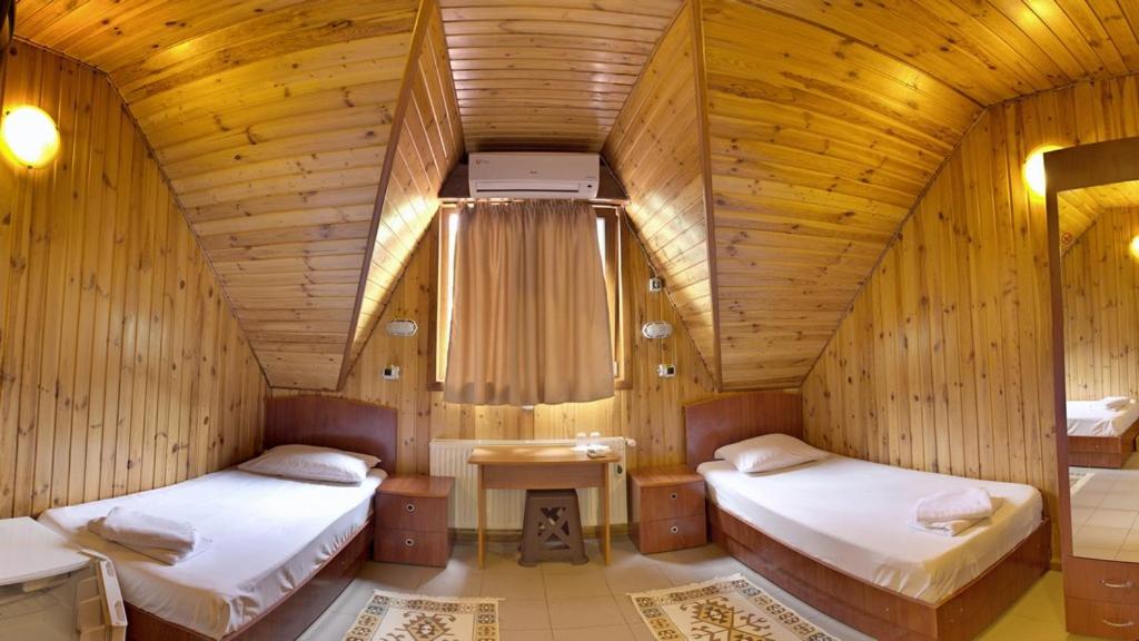 Standard Zweibettzimmer mit Gemeinschaftsbad