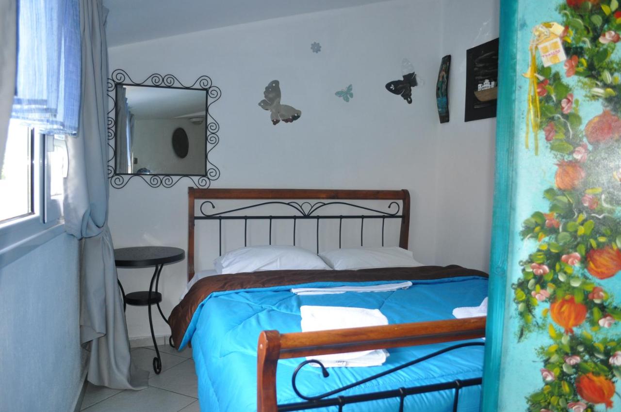 Apartment (4 Adults)