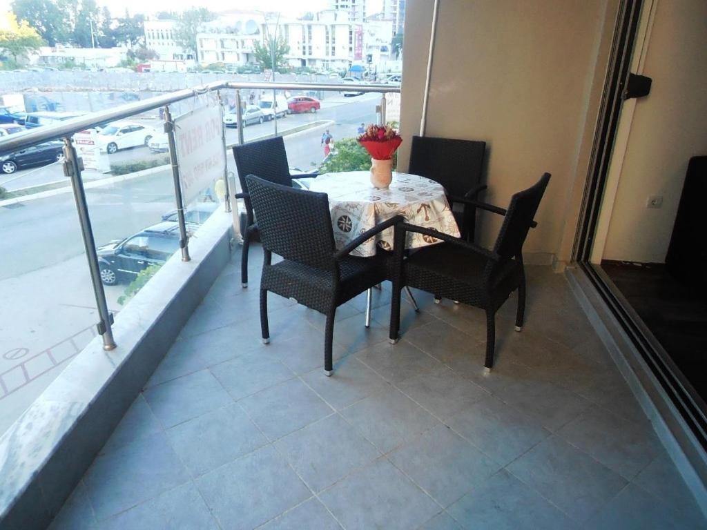 Dragan Apartment - B&B Budua