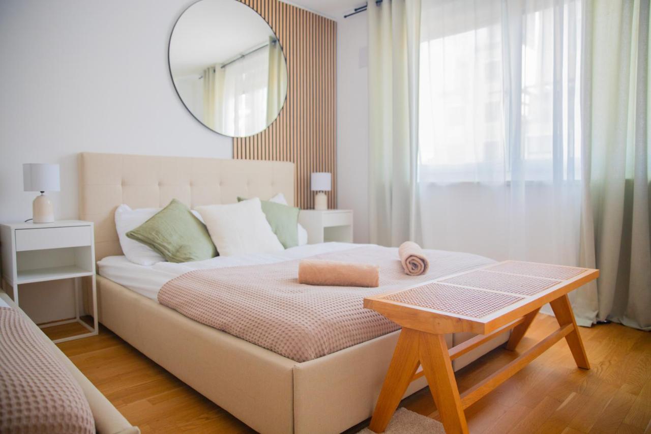 B&B Vienna - Stylish Apartments - 3 min to U1 Kagraner Platz - Bed and Breakfast Vienna