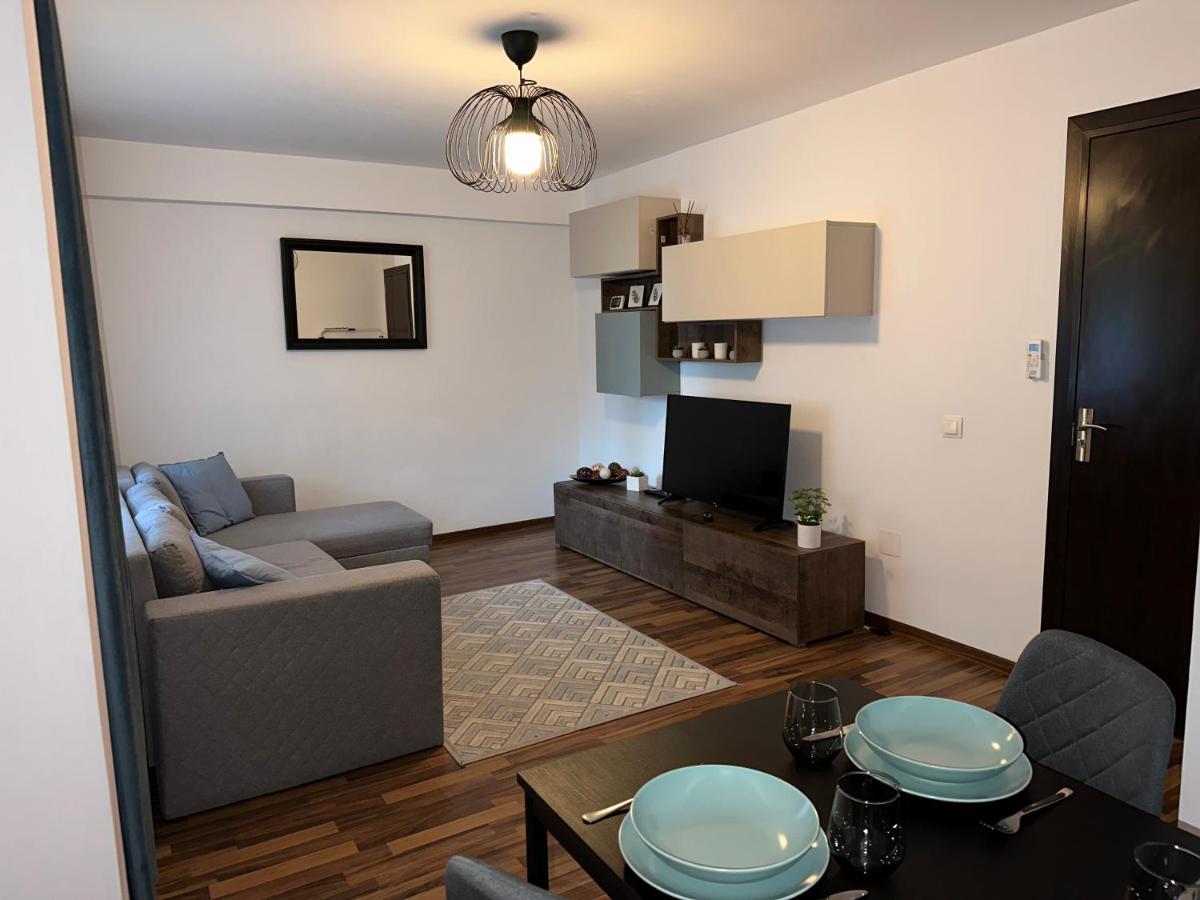 B&B Bucharest - XOX Comfort Apartment Soseaua Giurgiului - Bed and Breakfast Bucharest