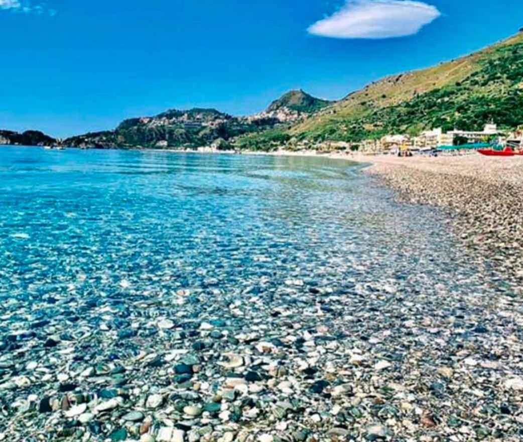 Perla de Mar a 20m dalla spiaggia - B&B Letojanni
