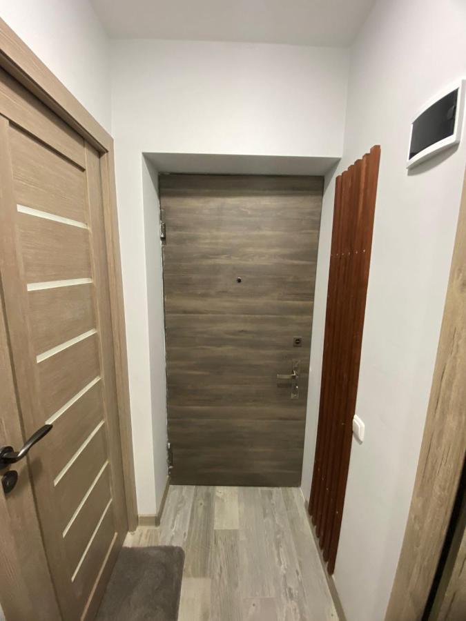 Apt in the Center of Yerevan Self Check In Leo Street - Bed and Breakfast Jerevan