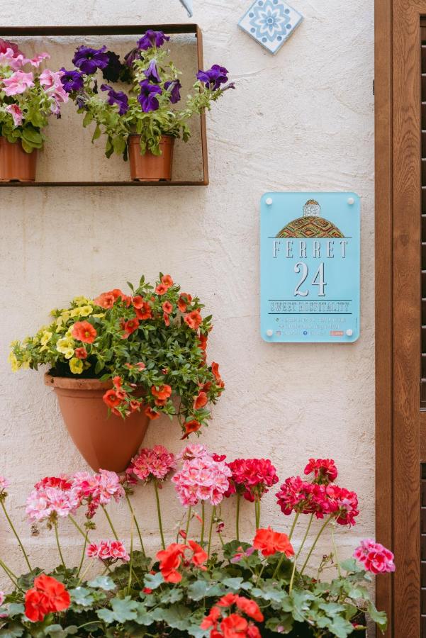 Sweet Hospitality - Apartments l Ferret24 - Bed and Breakfast Alghero