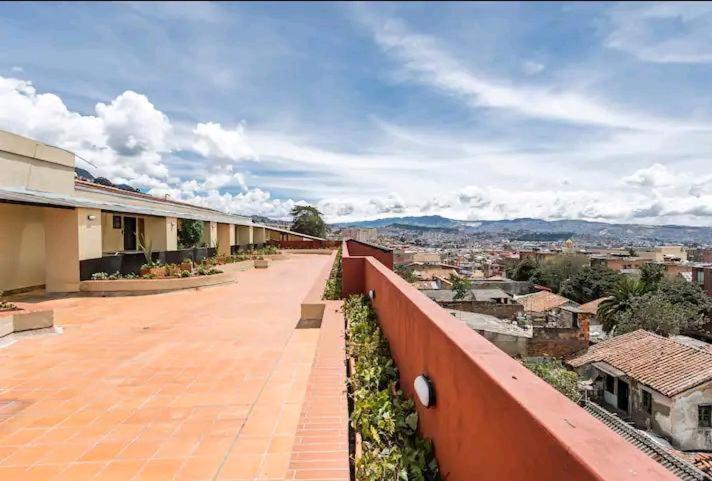 Hermoso Apartaestudio en el centro histórico - B&B Bogotá