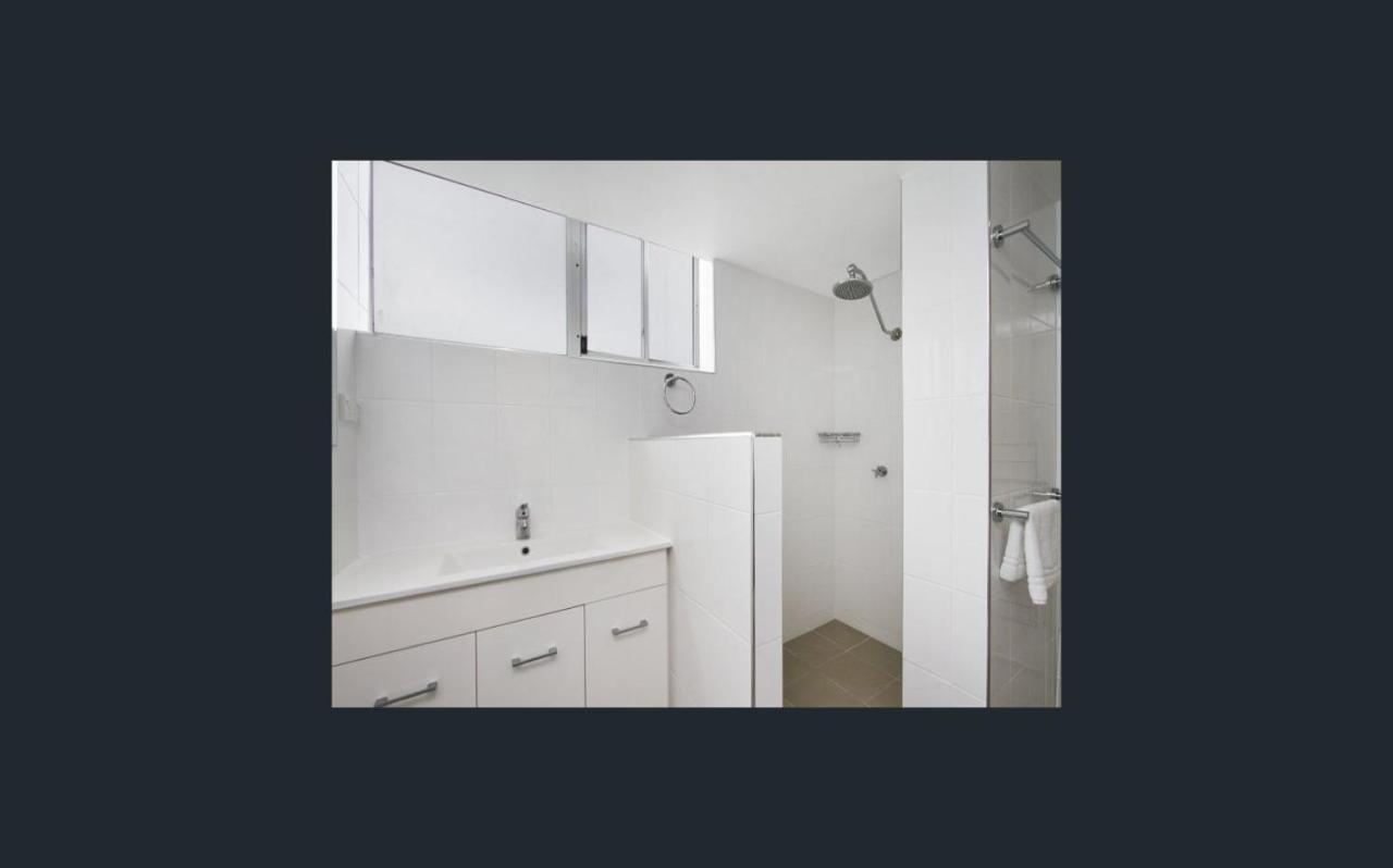 One-Bedroom Apartment with Ocean View 5th floor