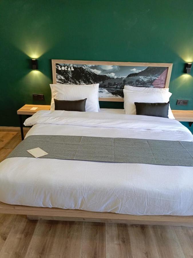 B&B Kalam - LOKAL Rooms x Kalam (Valley) - Bed and Breakfast Kalam