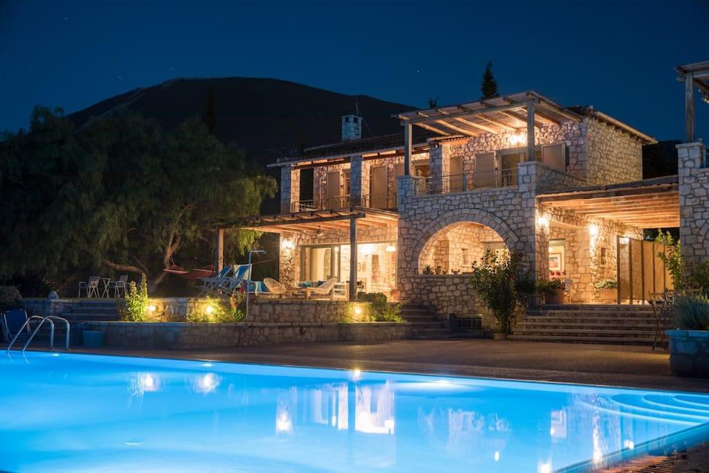 B&B Chalkis - Villa Leon - Bed and Breakfast Chalkis