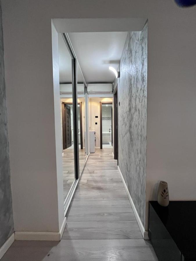 ELEGANT & SILVER LUXURY Apartament - B&B