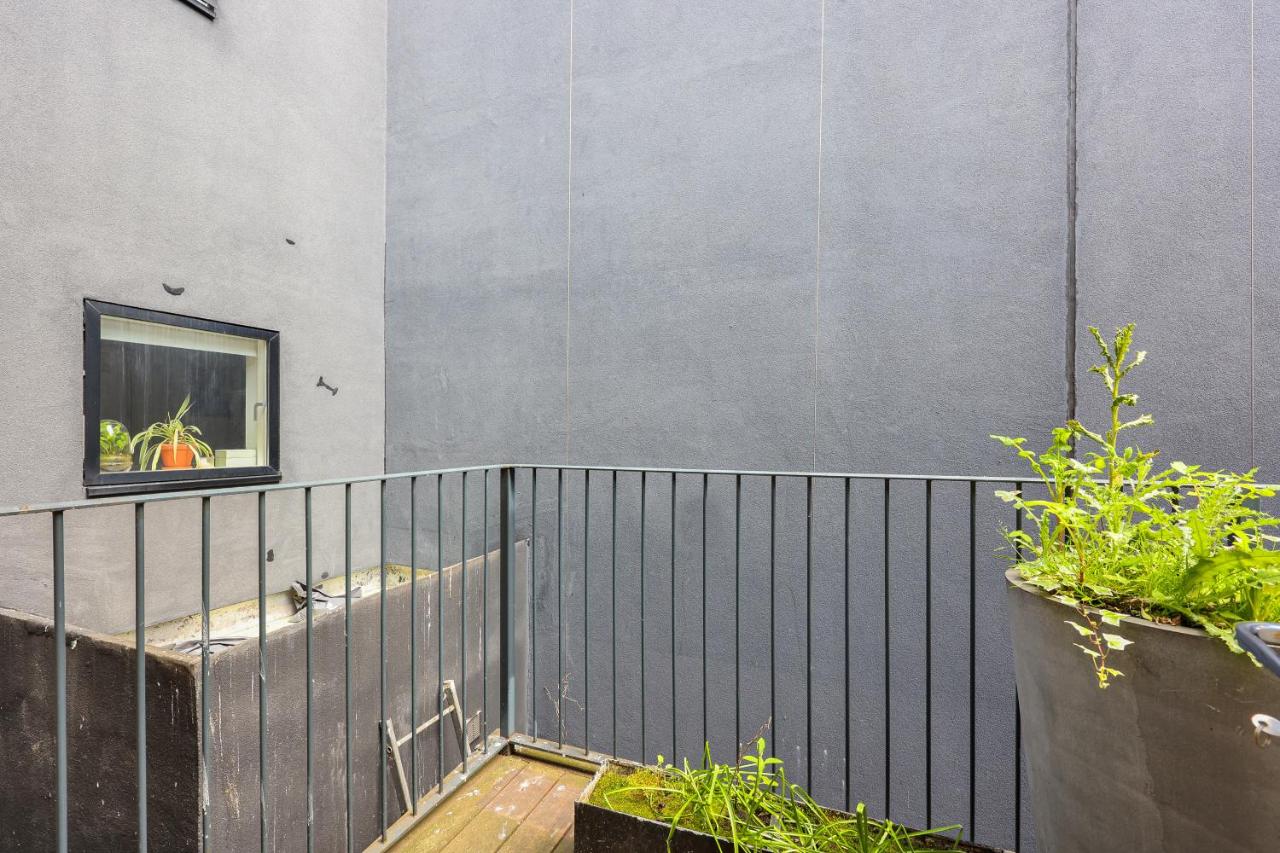 New 1 Bedroom flat Short Term Rental & Flexible Renting Hackney With Free WiFi - Bed and Breakfast Londen