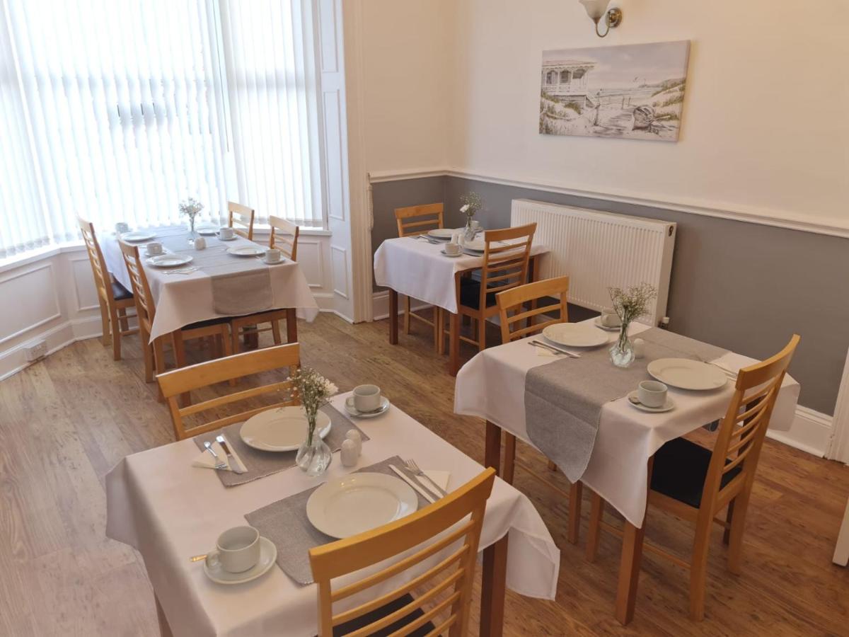 B&B Bridlington - The Chimes - Bed and Breakfast Bridlington