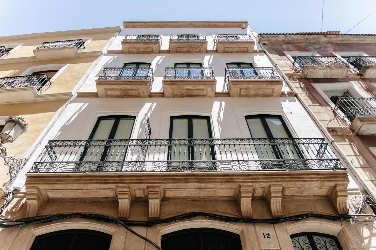 Apartamentos Tito San Nicolas - Bed and Breakfast Alicante